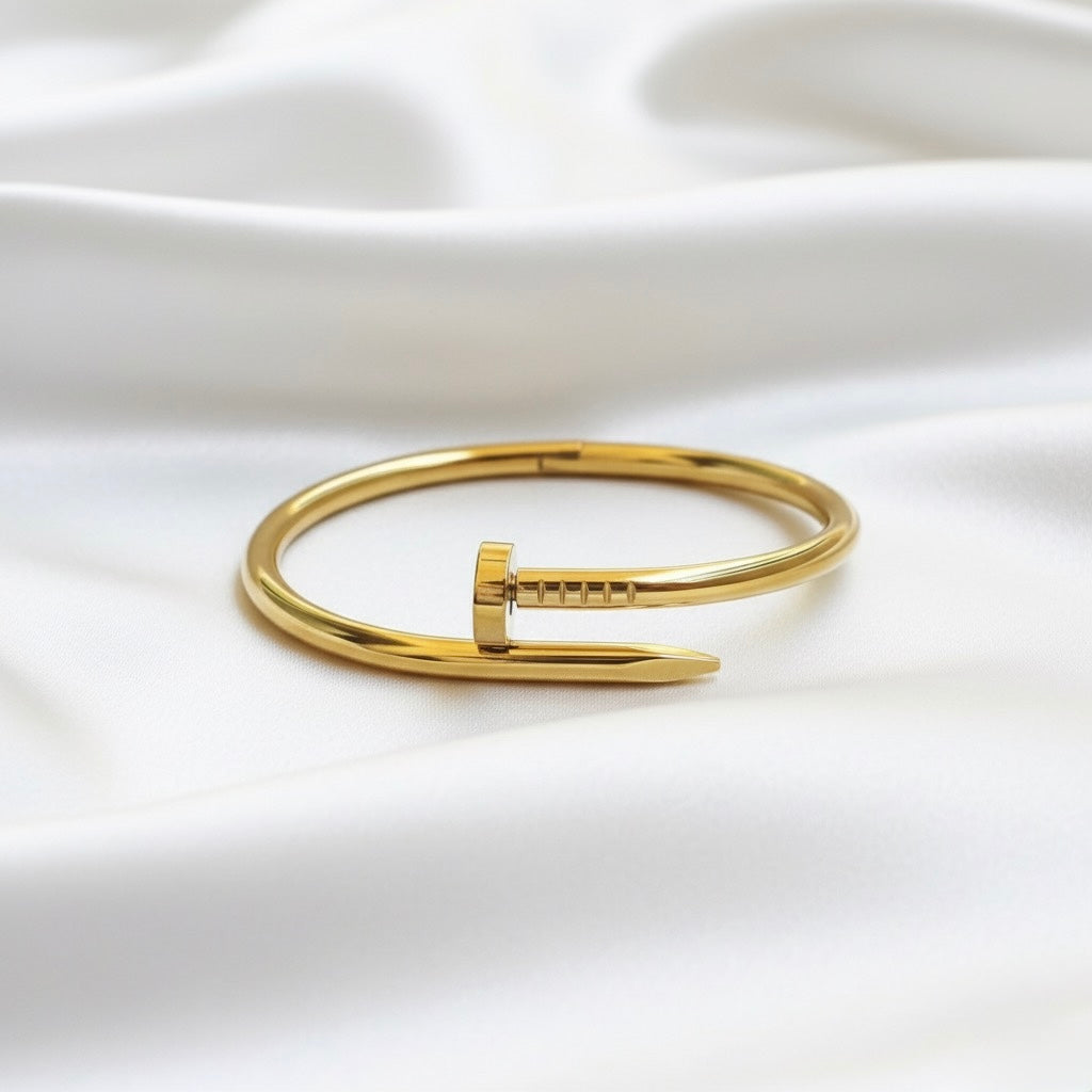 Nail Bracelet – Unisex Stainless Steel