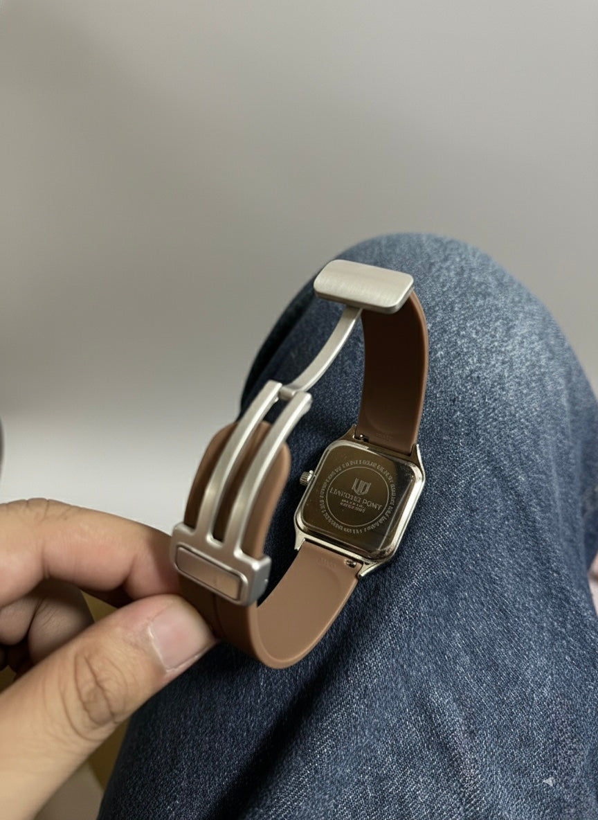 Old Money – Roman Dial | Brown