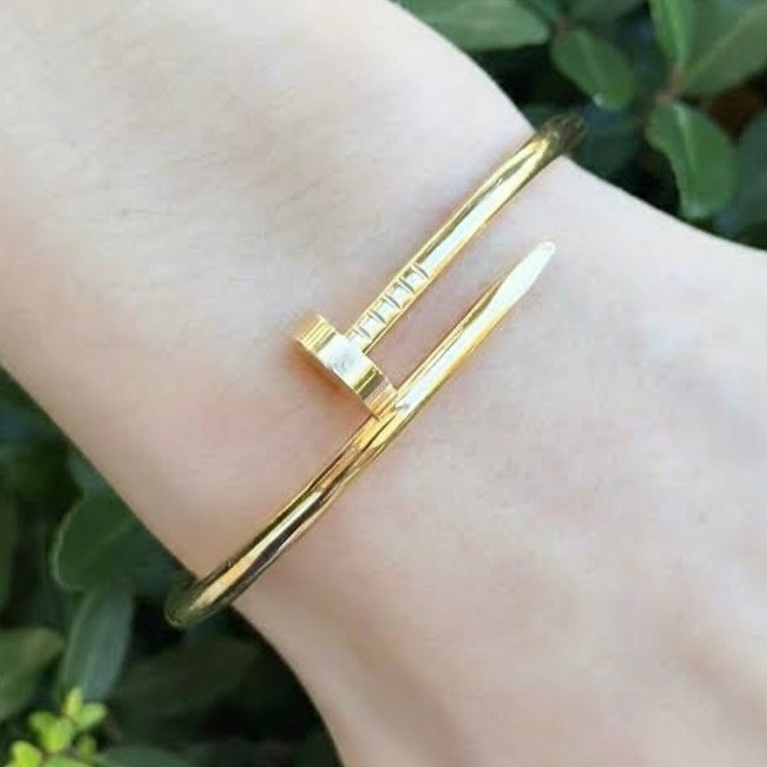 Nail Bracelet – Unisex Stainless Steel