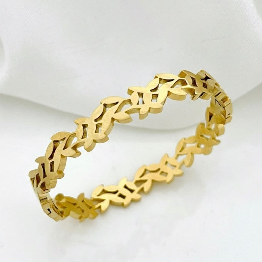 Leaf Handcuff - Stainless Steel