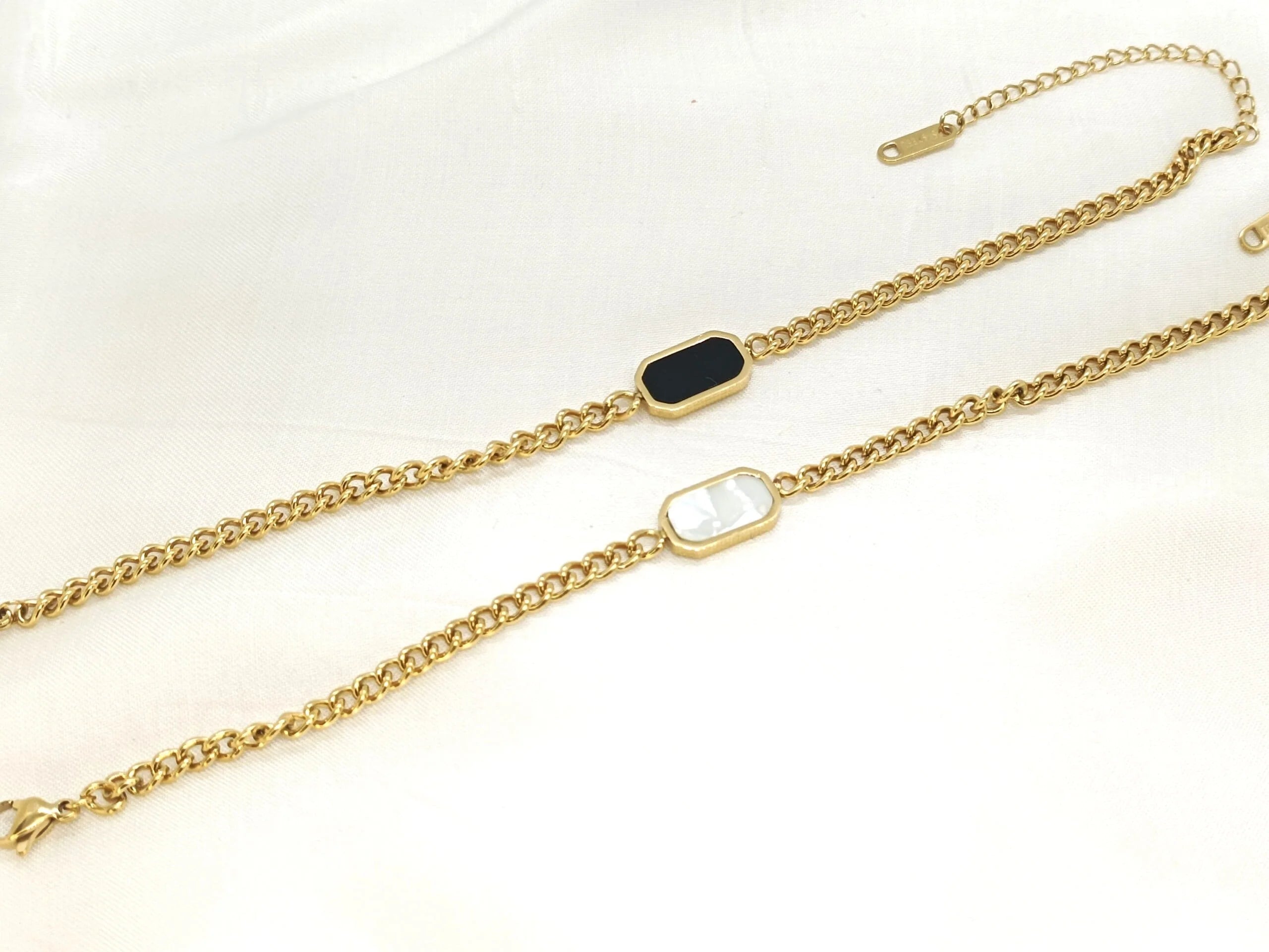 Rectangle Bracelet – White & Black